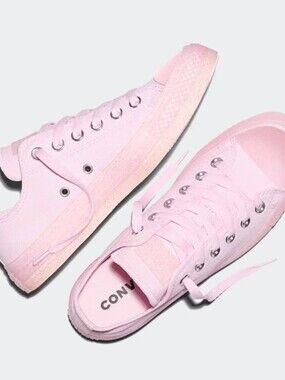Converse Chuck Taylor All Star Jelly Low Top Sneakers- New Found Bloom